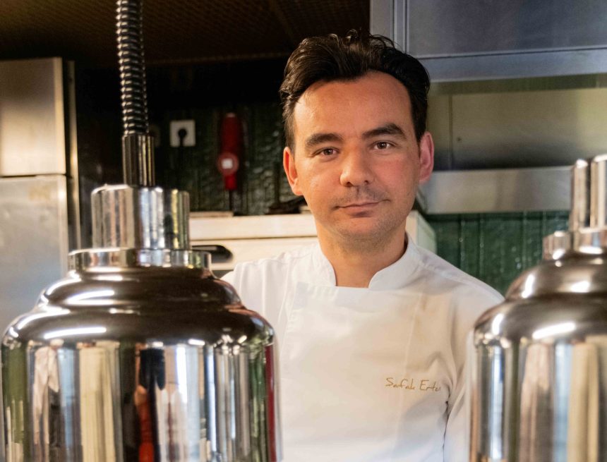 JW Marriott İstanbul Bosphorus’un Yeni Executive Chef’i Gault & Millau 2024 ‘‘Yükselen Şef Ödülü’’ Ne Sahip Şafak Erten