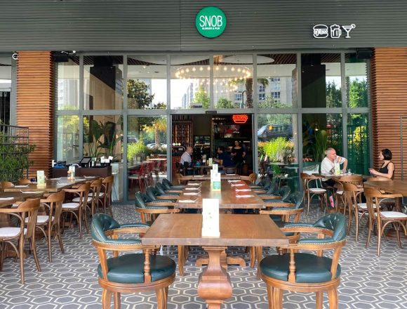 Sokak Lezzetlerine Gurme Bir Dokunuş Kazandıran Snob Burger&Pub Konseptiyle Şimdi Ataşehir’de!